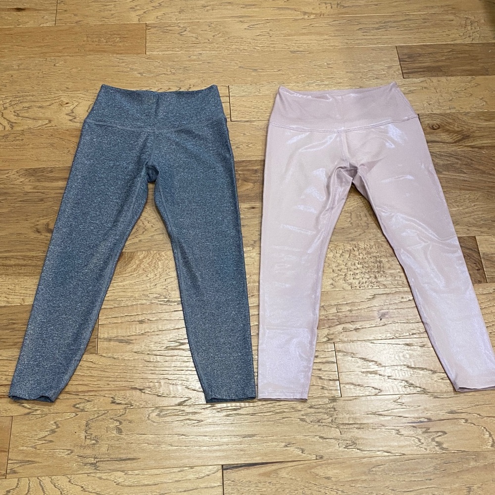 🔥Bundle🔥Beyond Yoga Shimmer Leggings - Gray and Pink size medium-Preloved